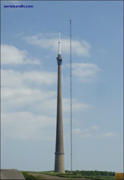 Emley Moor transmitter temporary mast (text and border) 20 May 18 600H L5