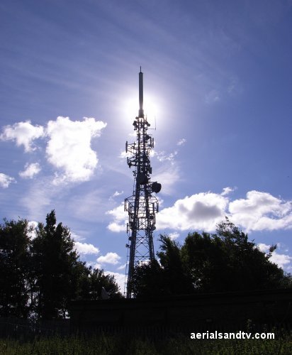 Nottingham transmitter against the sun 500H L15 33kB