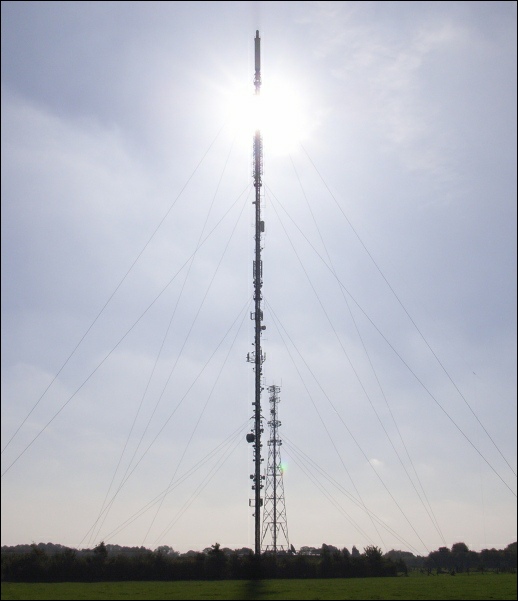 Oxford transmitter and the sun 601H L3 76kB