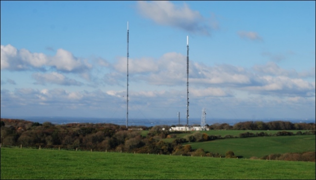 David Foords picture of Rowridge transmitter 650W L2 84Kb