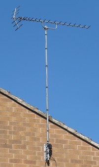 Yagi18B on Emley 201x337 L10 13kB